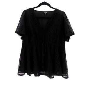 Torrid cotton lace tie front v-neck blouse size 00 black